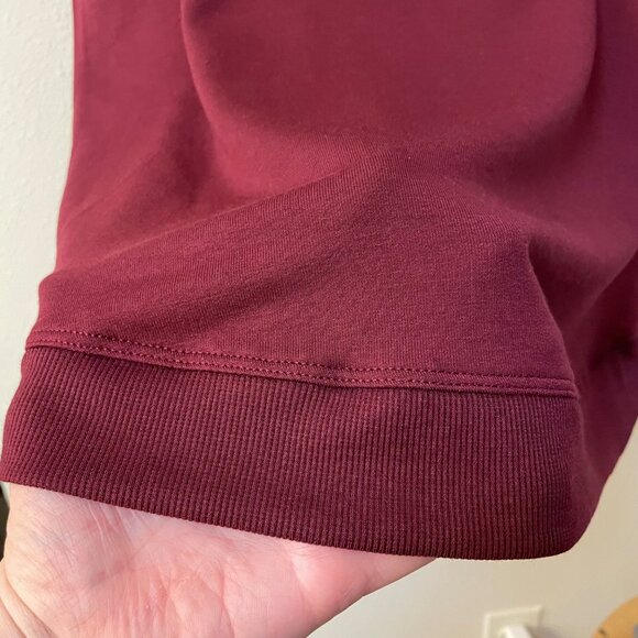 Danskin Tulip Hem Short Sleeved Tunic Top for Women Sz L in Cranberry Garnet Red - Picture 6 of 16